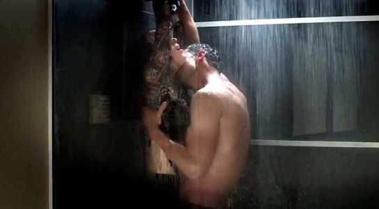 Trailer '50 sắc thái': Cảnh yêu của tỷ phú bạo dâm và người tình thơ ngây