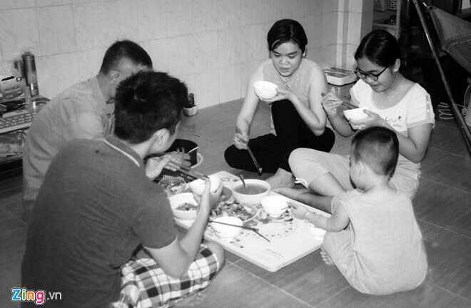 Cuộc sống ở trọ của quán quân The Voice Kids Thiện Nhân tại Sài Gòn