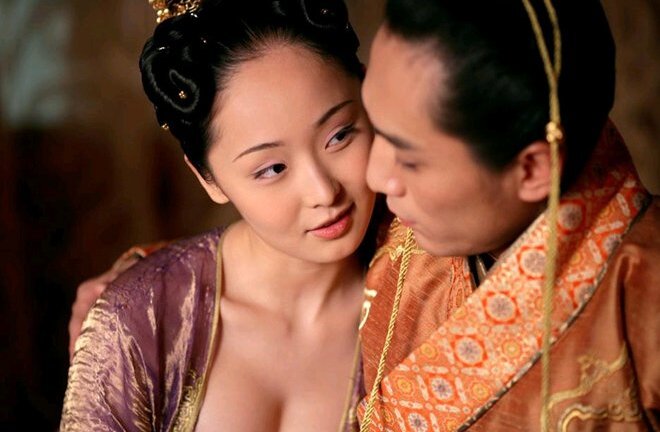 Cảnh phim từng bị coi là 'nóng' nhất thế giới điện ảnh Trương Nghệ Mưu