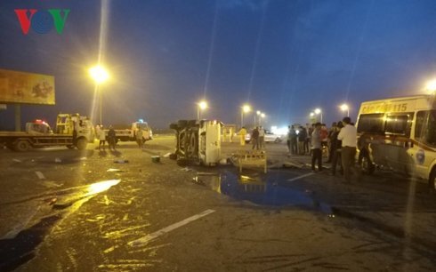 Va chạm với xe Vios: Tài xế xe bán tải văng ra ngoài, thiệt mạng tại chỗ