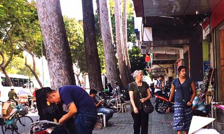 Đốn hạ, di dời 28 cây xanh trên đường Lê Lợi để xây dựng Metro ở TP.HCM