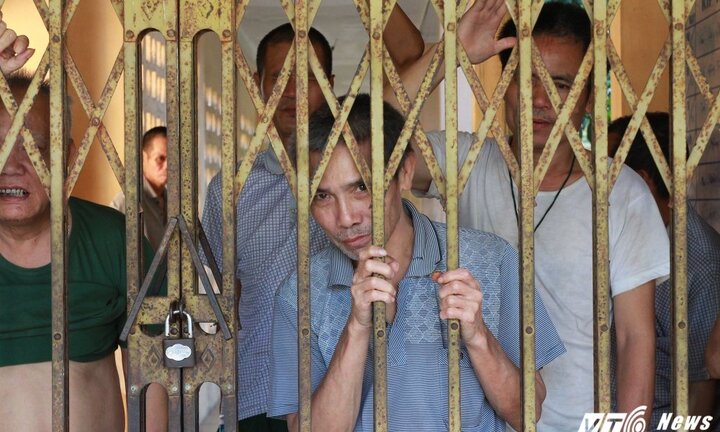 Câu chuyện tình người ở tổ ấm của những người lính tâm thần