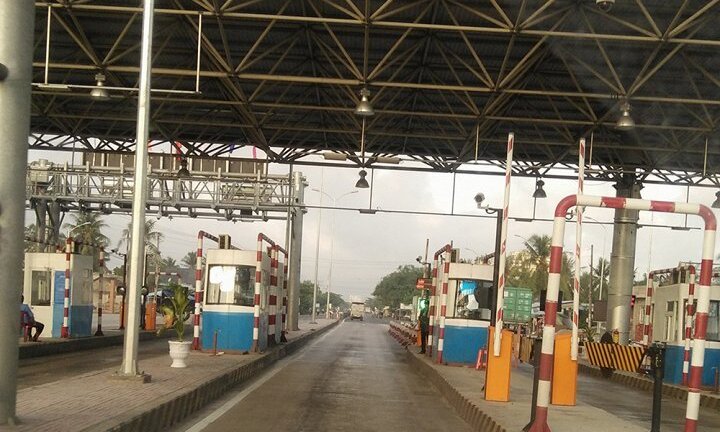 Trạm BOT Cai Lậy ngừng thu phí, chờ ý kiến của Bộ Giao thông Vận tải