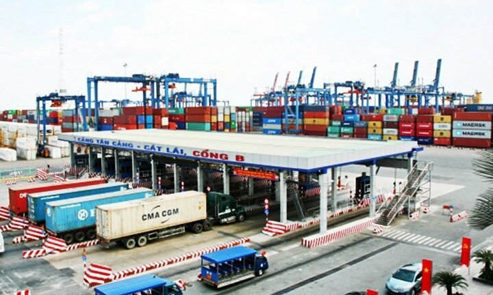 213 container 'mất tích': Bắt tạm giam 2 cán bộ Hải quan