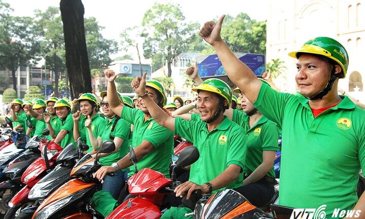 Mai Linh Bike không tăng giá giờ cao điểm, miễn 100% phí ứng dụng cho tài xế để cạnh tranh Uber, Grab