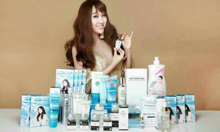 Đình chỉ hoạt động Công ty mỹ phẩm của Phi Thanh Vân