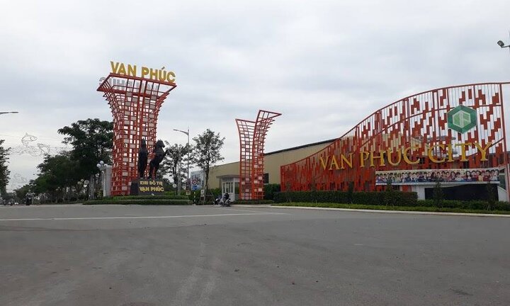 Bé trai chết trong công trình thuộc Tập đoàn Vạn Phúc: Chủ đầu tư thoái thác trách nhiệm?