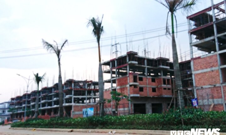 Xây dựng 2 dự án không phép, Trần Anh Group bị buộc ngừng thi công, nộp phạt gần 200 triệu đồng