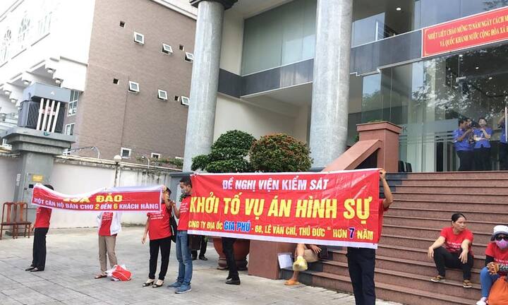 Phục hồi điều tra vụ chủ đầu tư chung cư Gia Phú bán một căn hộ cho nhiều người