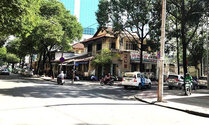 Lùm xùm việc đền bù 'đất vàng' giá bèo ở trung tâm TP.HCM