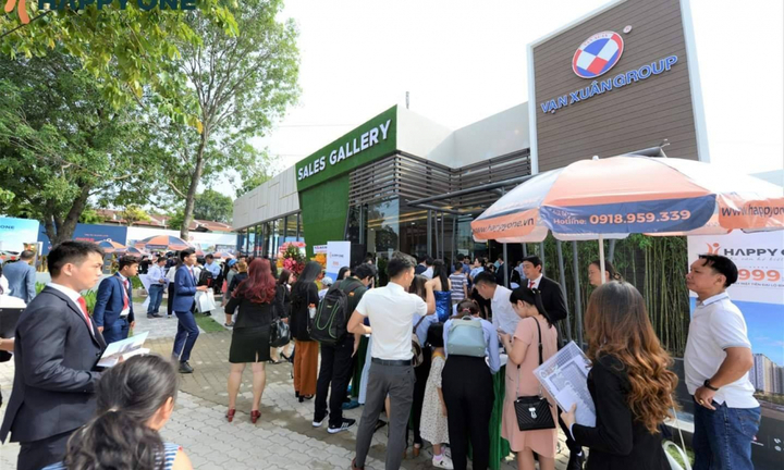 Dự án Happy One rao bán trái phép, Vạn Xuân Group đổ lỗi cho sàn giao dịch