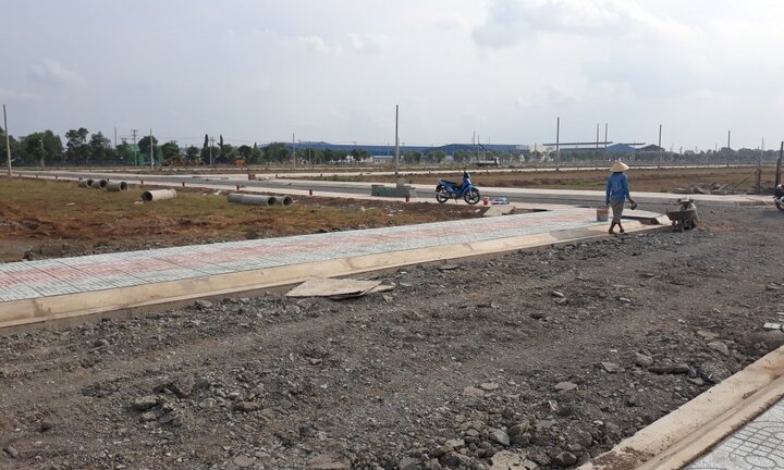 Tất cả dự án bất động sản ở Long An phải công khai tiến độ thực hiện từ 30/8