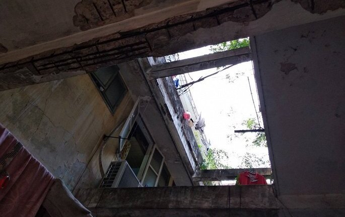 Chung cư Trúc Giang tiếp tục bị nghiêng, dân sống trong sợ hãi