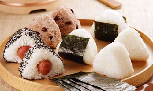 Hi hữu: Một người đàn ông chết nghẹn vì ăn quá nhanh