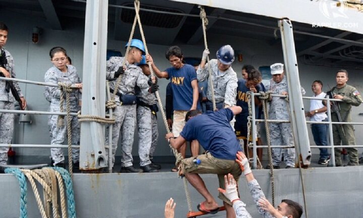 22 ngư dân Philippines bị đâm chìm tàu ở Trường Sa được ngư dân Tiền Giang cứu giúp thế nào?