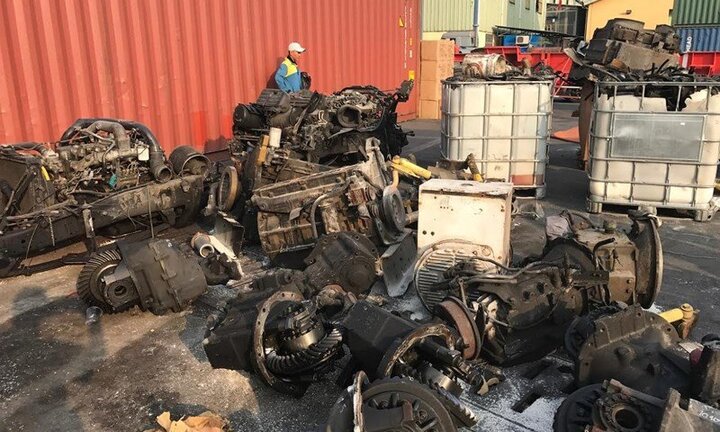 Hải quan thông báo tìm chủ của hơn 3.000 container 'rác'