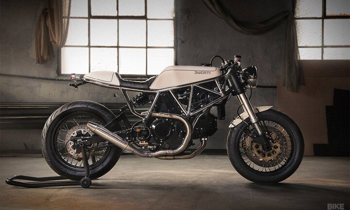 Ducati 900 SS độ phong cách ngựa hoang