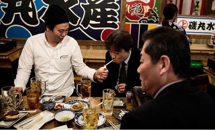 Nhật Bản: Mất cả gia tài nếu hút thuốc lá nơi công cộng