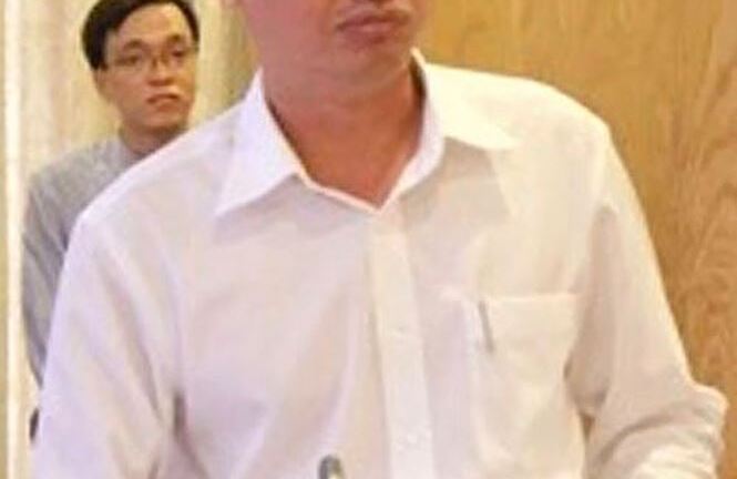 Người bán 'siêu SIM triệu đô' có phải nộp thuế TNCN?