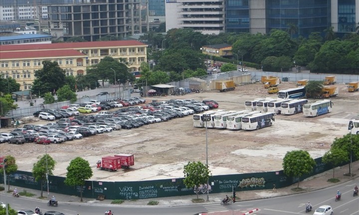 Hà Nội đóng cửa bãi giữ xe trái phép rộng hàng chục nghìn m2