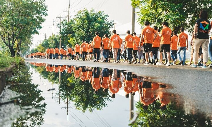 Chinh phục 13 vòng Trái Đất trong 31 ngày, gây quỹ xây dựng sân chơi cho trẻ em