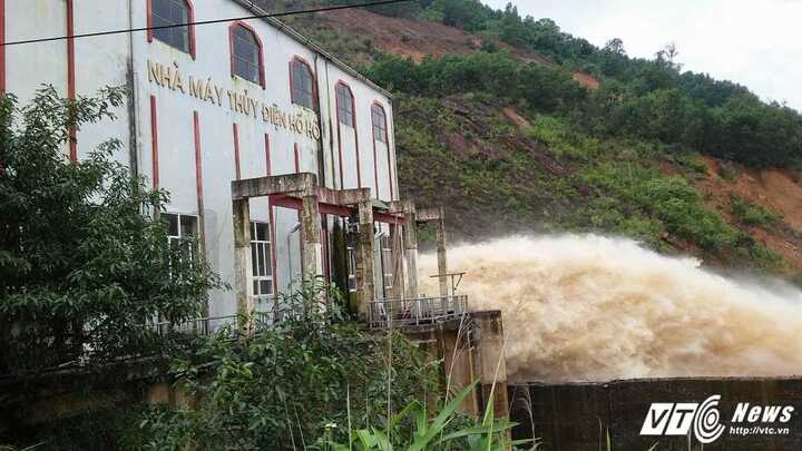 Thủy điện Hố Hô xả lũ gây ngập: Thứ trưởng Công thương nói có sai sót