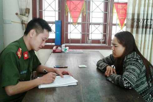 Bắt kẻ bế bé 4 tháng tuổi bán qua biên giới