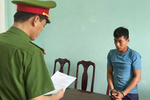 Đánh cắp facebook, lừa mua thẻ điện thoại kiếm cả trăm triệu đồng