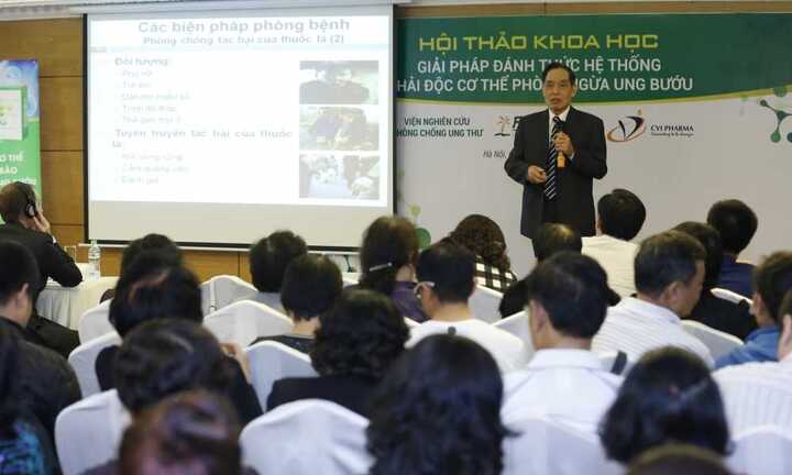 GS Nguyễn Bá Đức nói 4 nguyên nhân gây ung thư: Đâu là giải pháp thải độc?