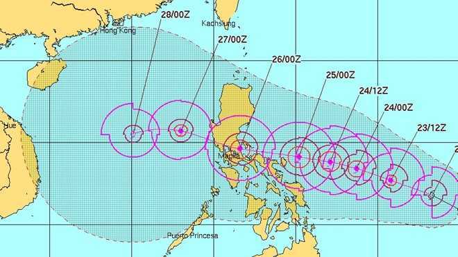 Bão Nock-ten tiến vào Biển Đông đúng dịp Noel