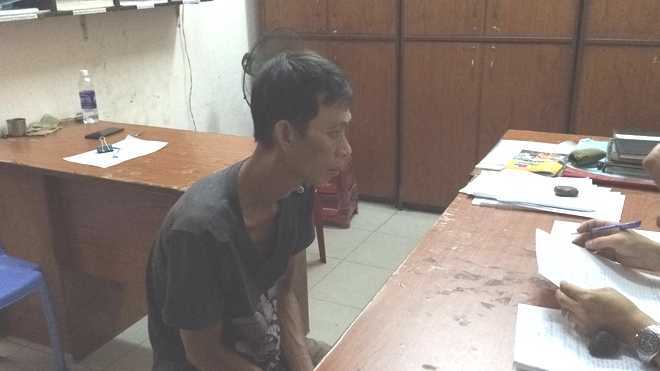 Bắt kẻ nhiễm HIV 'xin đểu' trăm người bằng kim tiêm dính máu