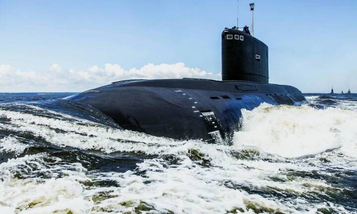 Video: Tàu ngầm Kolpino ‘xuất thần’ phóng tên lửa hành trình Kalibr diệt mục tiêu trên Biển Đen