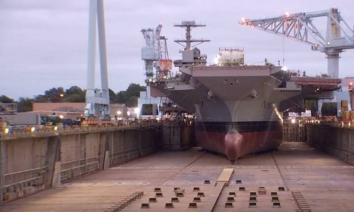 Màn ra mắt ấn tượng của hàng không mẫu hạm USS John F. Kennedy