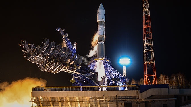 Video: Nga phóng thành công tên lửa Soyuz-2 vào không gian