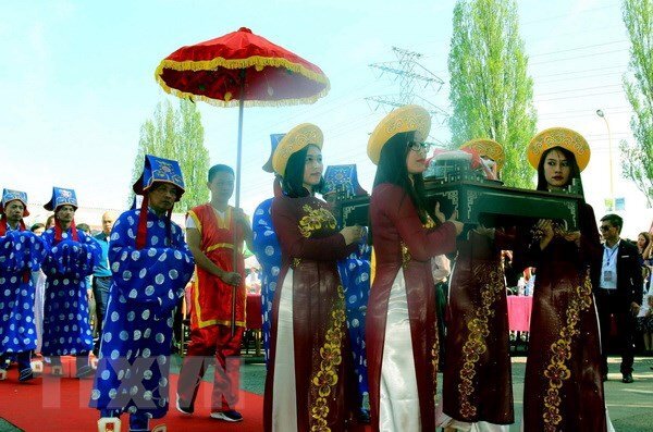 Trang trọng Lễ giỗ tổ Hùng Vương của người Việt tại Cộng hòa Séc