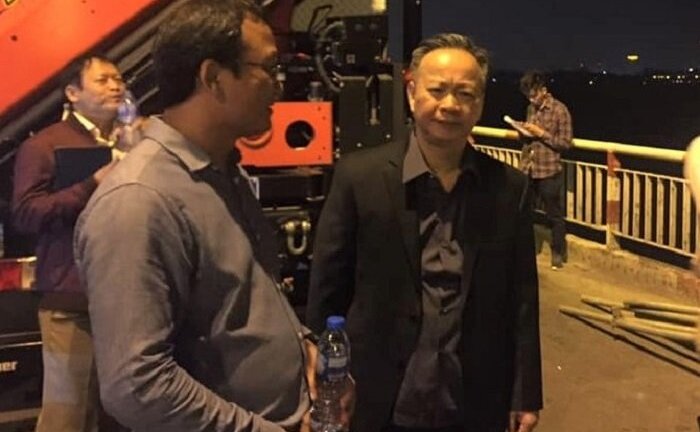 Ô tô tông lao xuống sông Hồng mất tích: Tìm thấy một số bộ phận nghi của chiếc ô tô