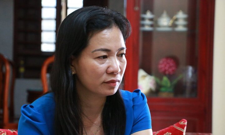 Cô giáo ở Hà Nội phạt nam sinh quỳ trong lớp: 'Tôi quá bất lực với học sinh'