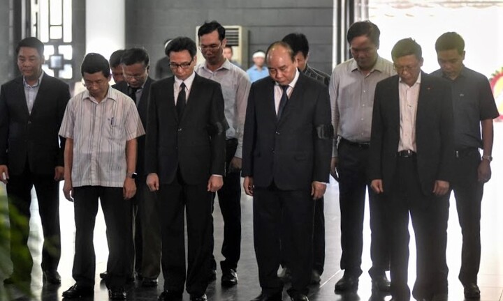 Ảnh: Nhiều lãnh đạo cấp cao tiễn biệt giáo sư Hoàng Tụy - 'cây đại thụ' ngành Toán học Việt Nam