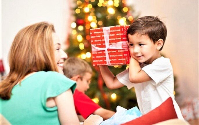 Sai lầm của bà nội khiến bé 4 tuổi bị 3 trường mẫu giáo đuổi học