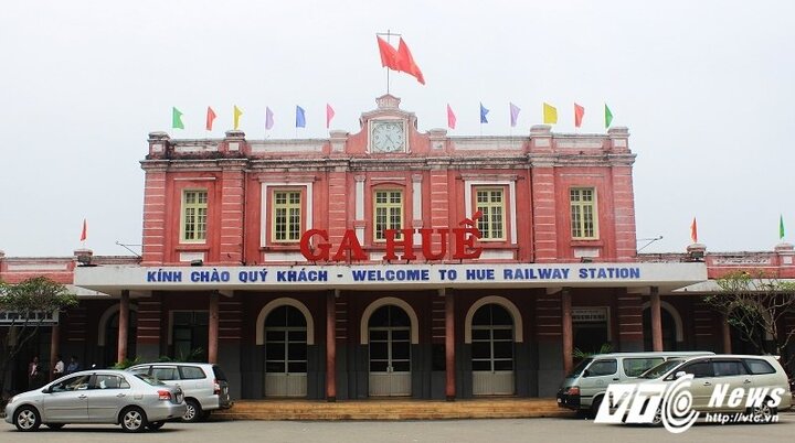 Chiêm ngưỡng những tòa nhà kiến trúc Pháp tuyệt đẹp trên đất Huế