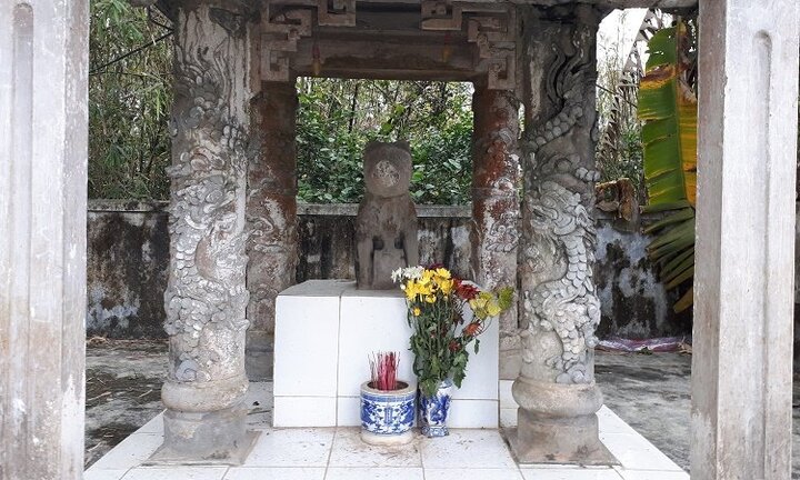 Năm Tuất kể chuyện chó đá được dân lập miếu thờ như thần linh