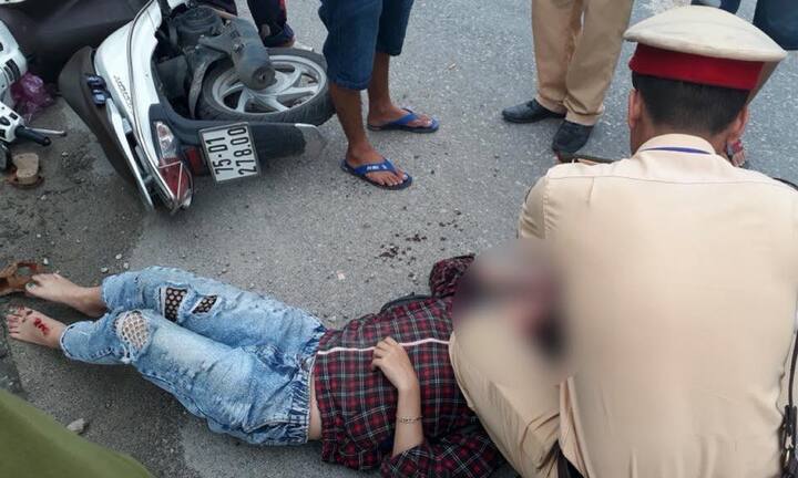 Kẻ côn đồ giật túi xách, đạp đổ xe khiến cô gái trẻ bị chấn thương nặng