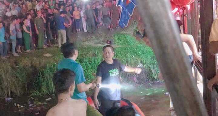 Nam thanh niên rơi xuống sông chết đuối khi xem hầu đồng ở Lễ hội Hòn Chén