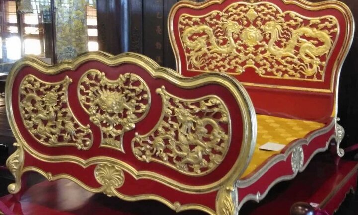 Cận cảnh long sàng dát vàng của vị hoàng đế nhiều tai tiếng bậc nhất triều Nguyễn