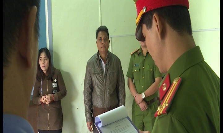 Huế: Cán bộ bưu điện huyện lừa đảo hơn 11 tỷ đồng