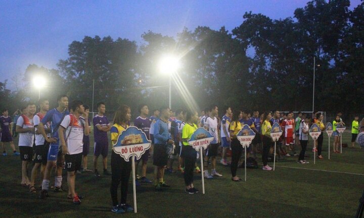 Những hảo thủ xứ Nghệ tranh tài tại giải đấu phong trào ở Huế