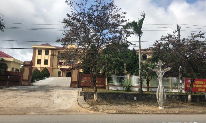 Chỉ đạo công an theo dõi đoàn Uỷ ban Kiểm tra Trung ương: Kỷ luật Thường vụ Huyện uỷ Hướng Hoá