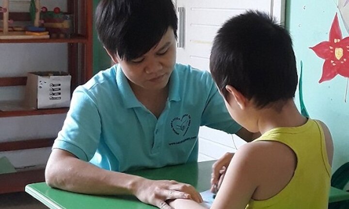Chuyện những giáo viên đặc biệt chuyên dạy trẻ tự kỷ