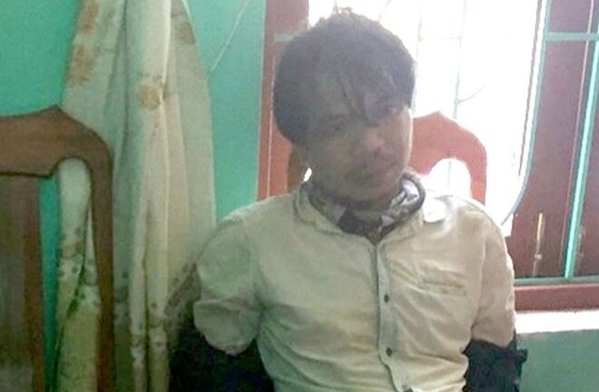 Thanh niên bịt mặt, mang súng xông vào Quỹ tín dụng cướp tiền