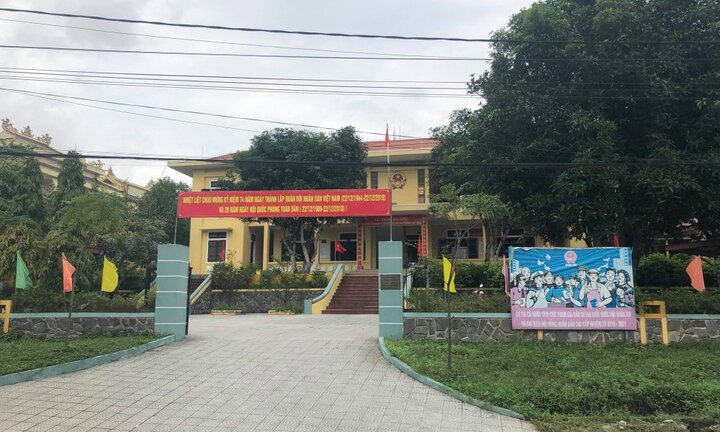 Đất đình làng bị phân lô bán nền, chủ tịch phường bị cách hết chức vụ